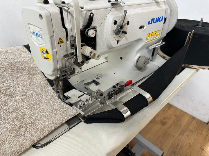 Carpet binding machine