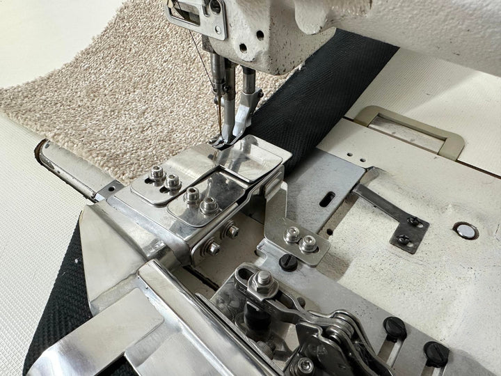 Carpet binding machine