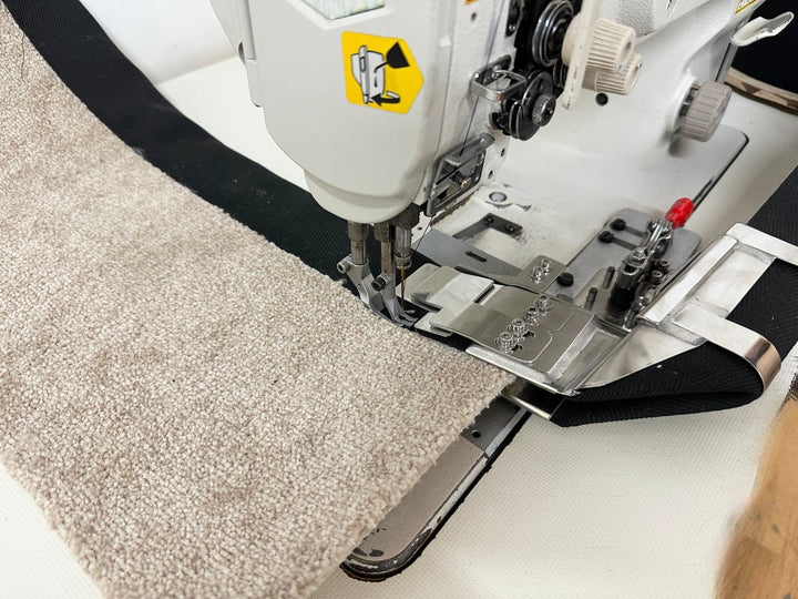 Carpet binding machine